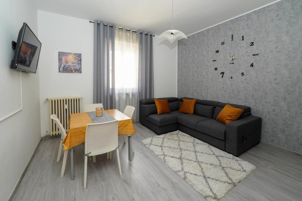 My Viktory Appartement Novara Buitenkant foto